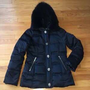 — Coach — Black Puffer Down-Filled Jacket - XS